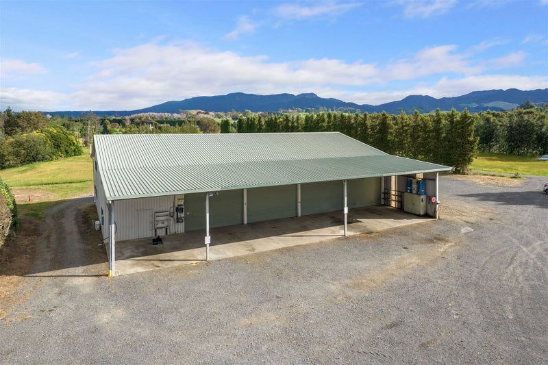 2657 State Highway 2, Katikati - Carousel 2