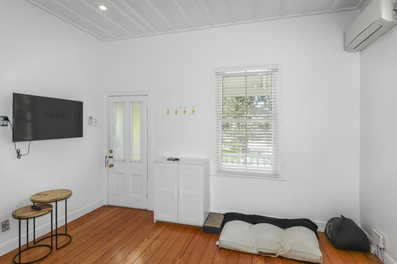 9 Hesketh Street, Kingsland, Auckland - Carousel 2