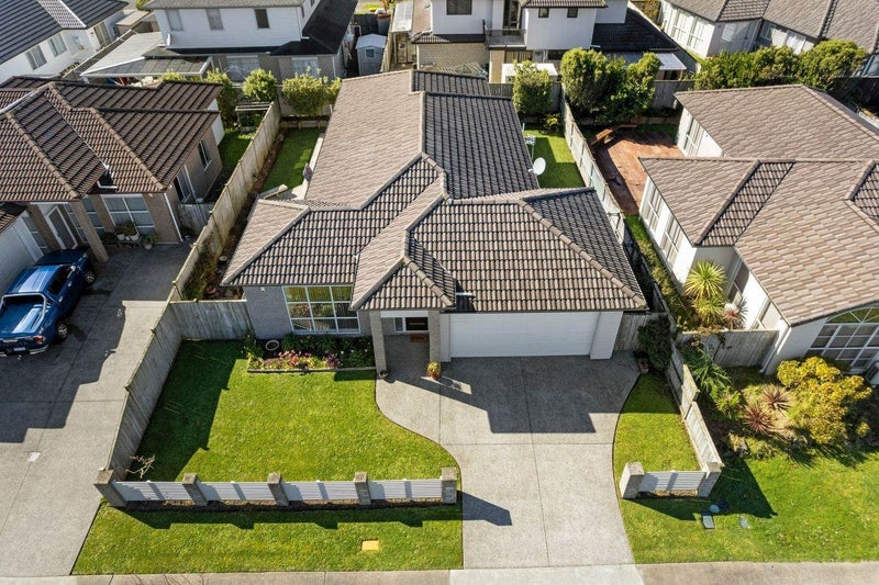 13 Dromoland Drive, Flat Bush, Auckland - Carousel 29