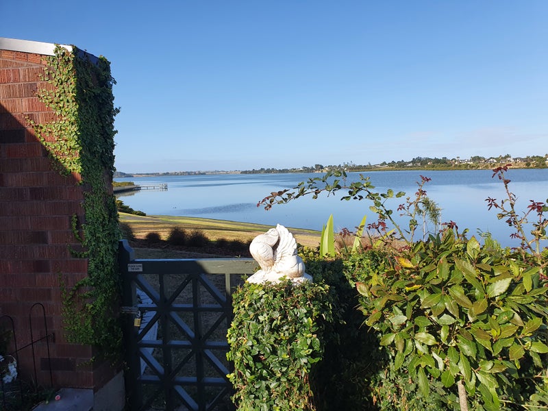 23 Emory Drive, Conifer Grove, Takanini - Carousel 1