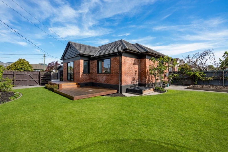 11 Beanland Avenue, Spreydon, Christchurch - Carousel 1