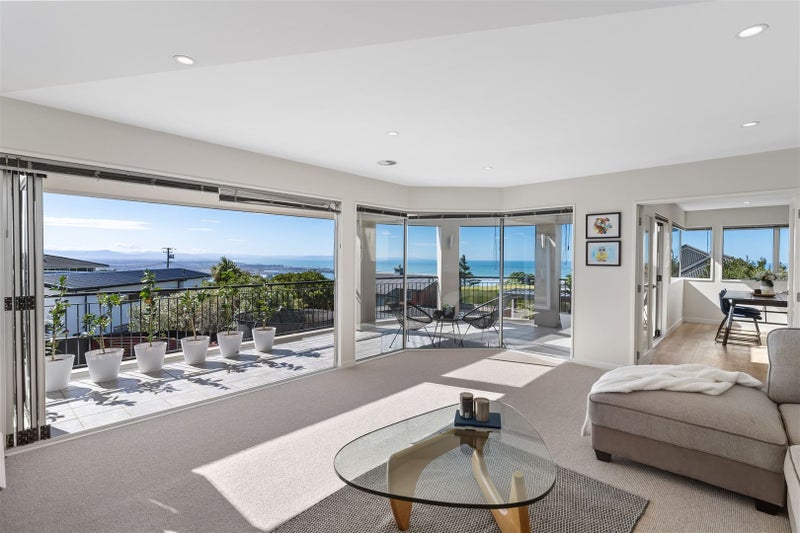 26 Belleview Terrace, Mount Pleasant, Christchurch - Carousel 2