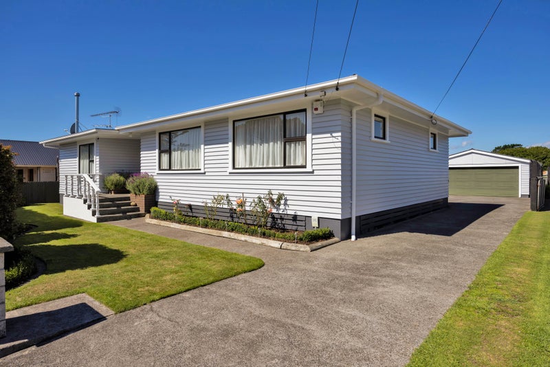 38 Cameron Street, Hawera - Carousel 1