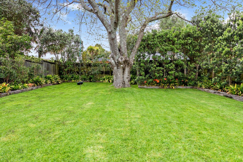 44 Walker Road, Point Chevalier, Auckland - Carousel 2