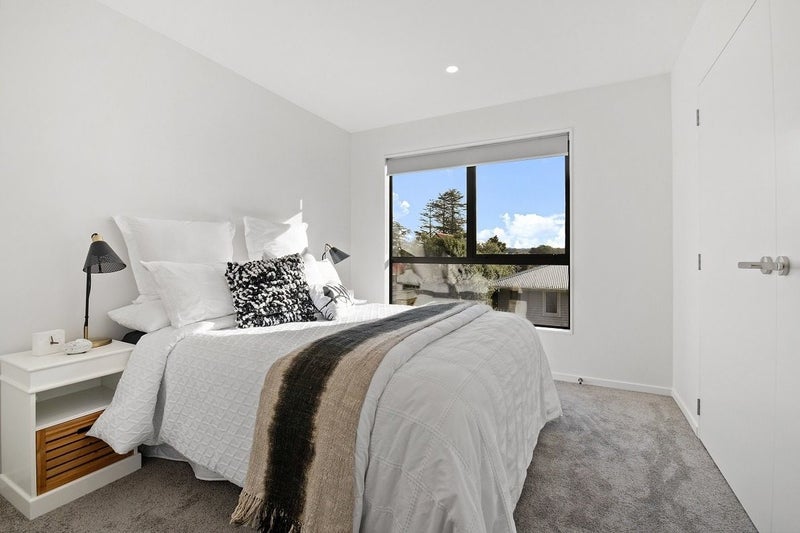 5 Red Arches Road, Henderson, Auckland - Carousel 2