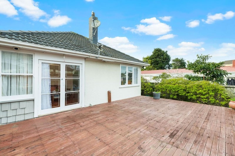 1416 Dominion Road, Mount Roskill, Auckland - Carousel 1