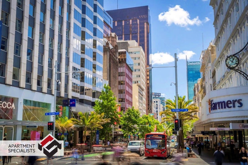 5N/3 Whitaker Place, Grafton, Auckland - Carousel 11