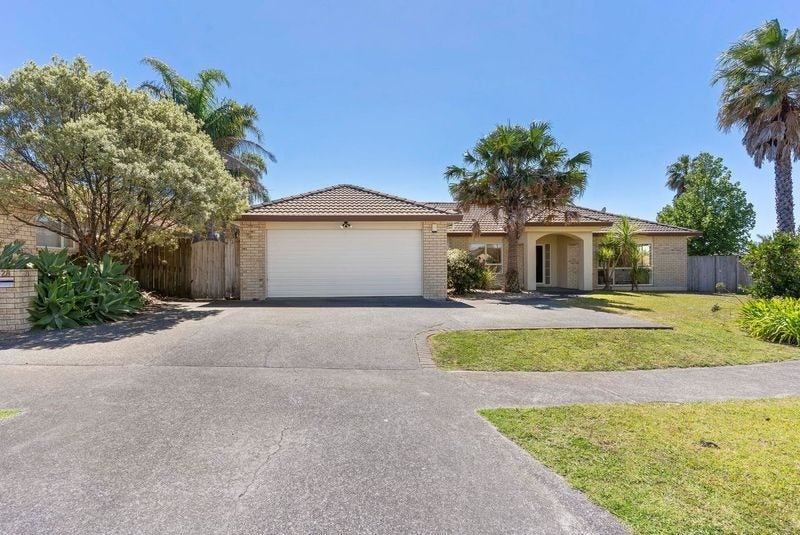 28 Craigavon Drive, East Tamaki, Auckland - Carousel 1