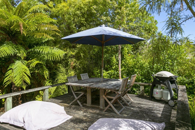 21 Taringa Avenue, Kuratau - Carousel 1