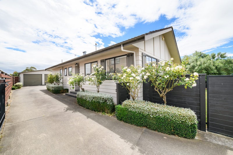 57 Raglan Avenue, Cloverlea, Palmerston North - Carousel 2