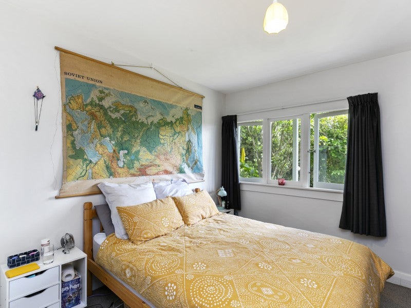 205 Melbourne Road, Island Bay, Wellington - Carousel 19