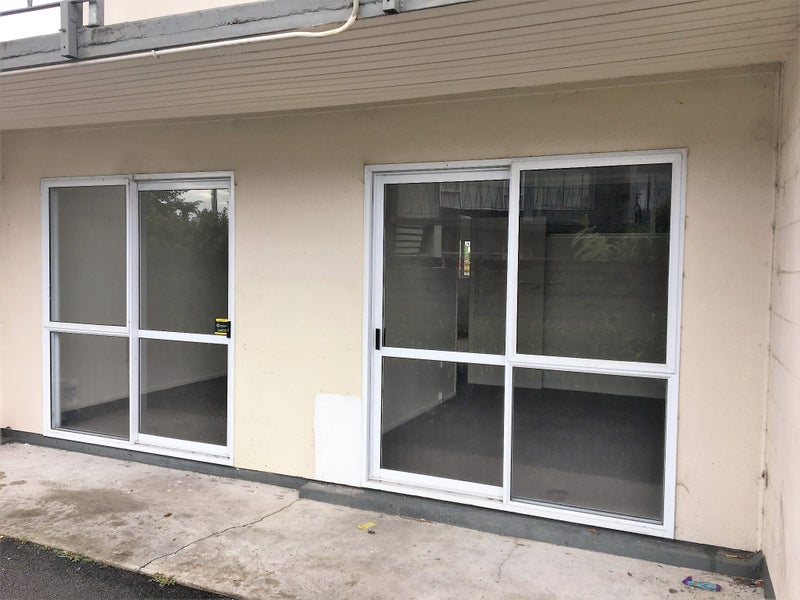 1/3 Tralee Place, Hillcrest, Hamilton - Carousel 1