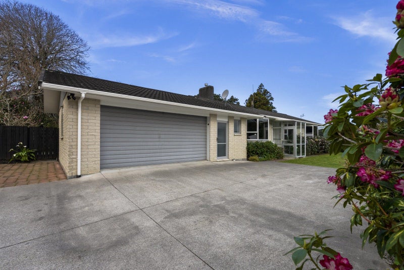 7B Roto Street, Westown, New Plymouth - Carousel 2