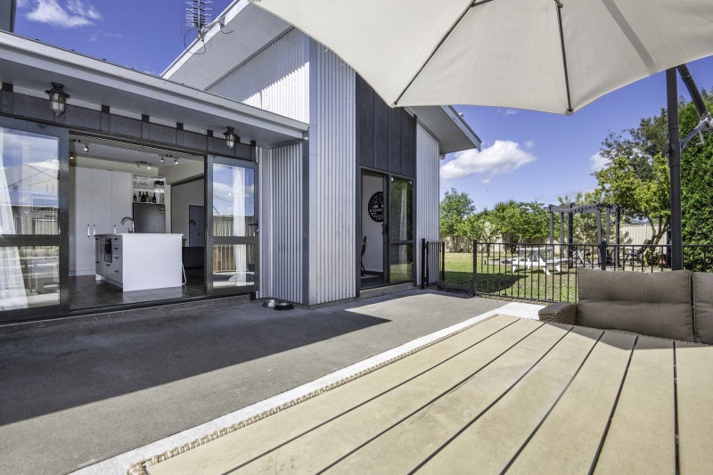 70 Kirkwood Road, Flaxmere, Hastings - Carousel 1