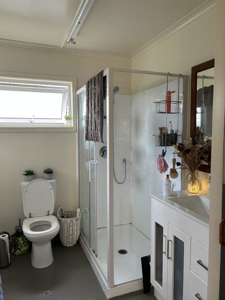 209 Onepu Road, Lyall Bay, Wellington - Carousel 2