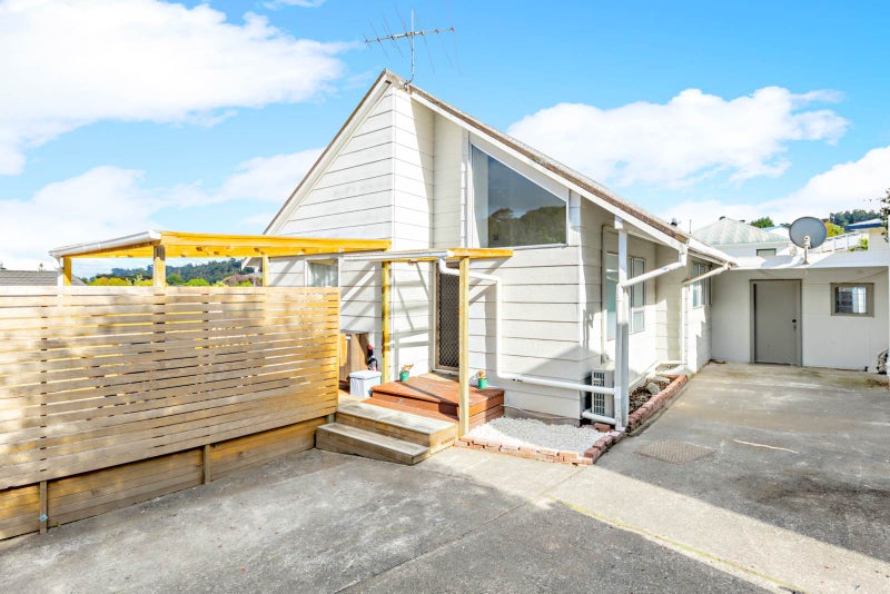 1/21 Simon Ellice Drive, Bayview, Auckland - Carousel 2