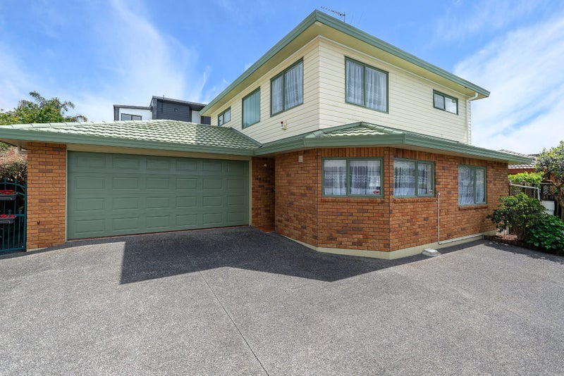 3A Waiohua Road, Greenlane, Auckland - Carousel 1