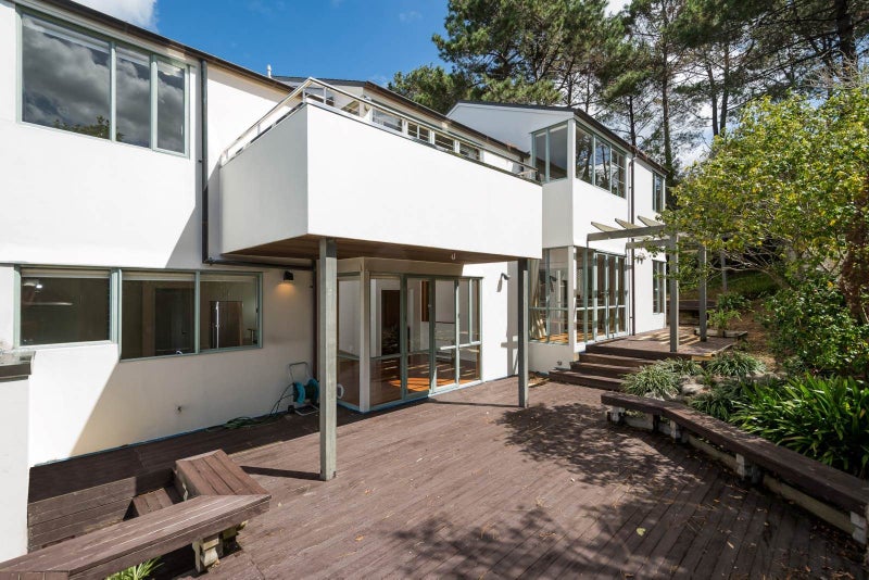 14 Tree Fern Trail, Campbells Bay, Auckland - Carousel 1