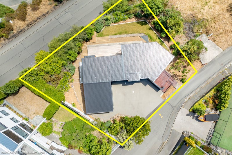 15 Inverness Lane, Redcliffs, Christchurch - Carousel 29