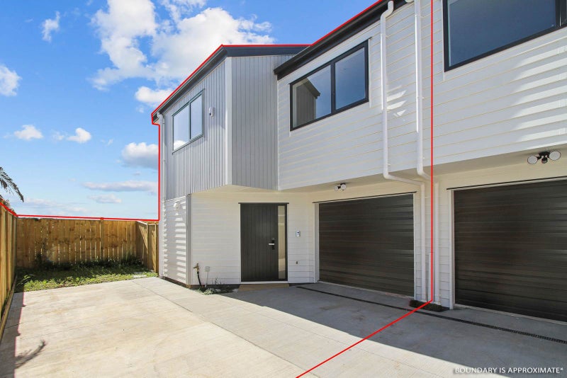 35E Tamatea Avenue, Point England, Auckland - Carousel 1