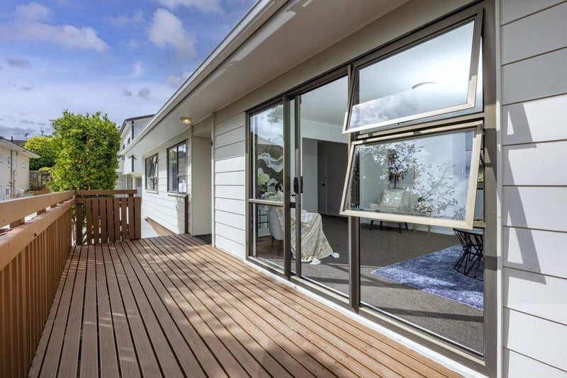 59B Oakdale Road, Mount Roskill, Auckland - Carousel 2