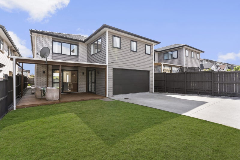 403 Ormiston Road, Flat Bush, Auckland - Carousel 1