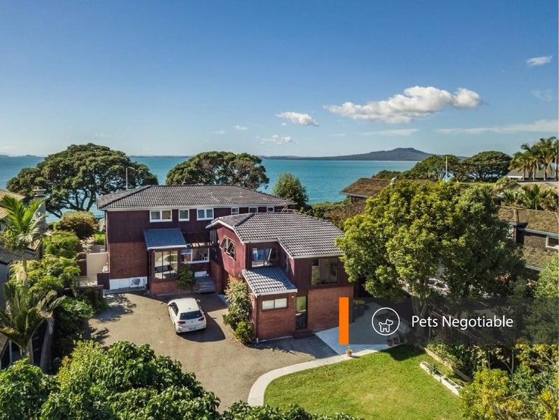18 Red Bluff Rise, Campbells Bay, Auckland - Carousel 1