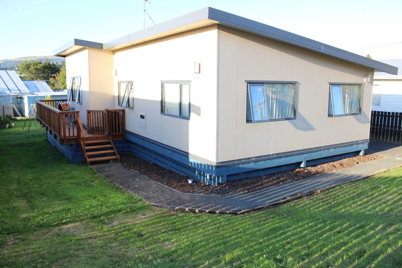 3 Clariton Avenue, Green Island, Dunedin - Carousel 1