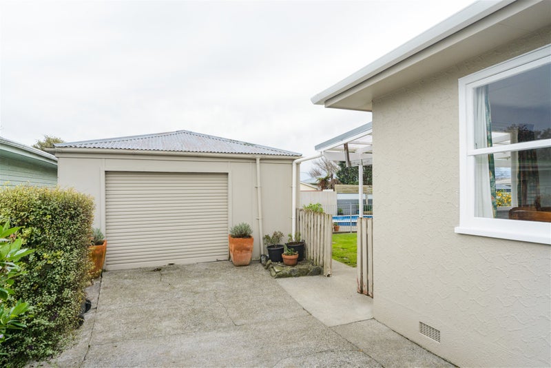 4 Duff Crescent, Highbury, Palmerston North - Carousel 21