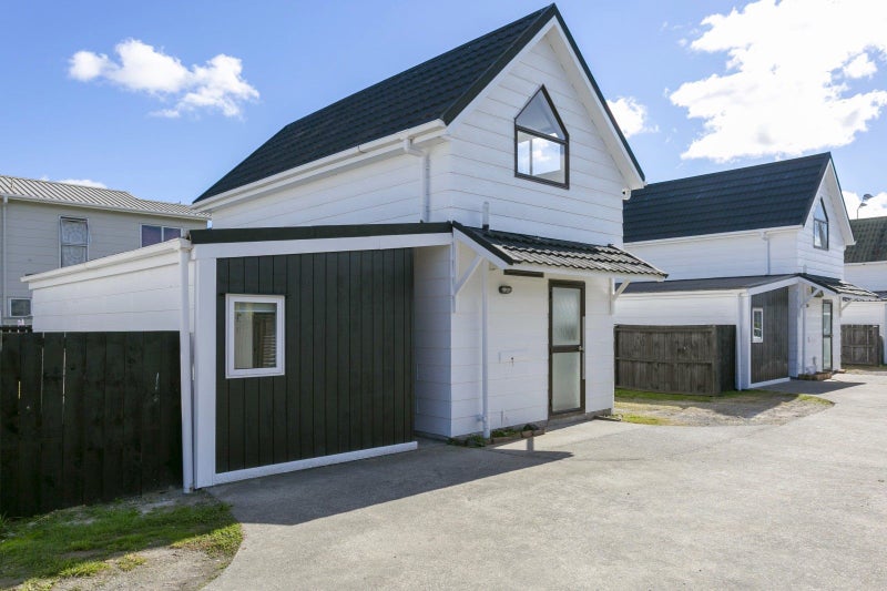 2/113 Tauhara Road, Tauhara, Taupō - Carousel 15