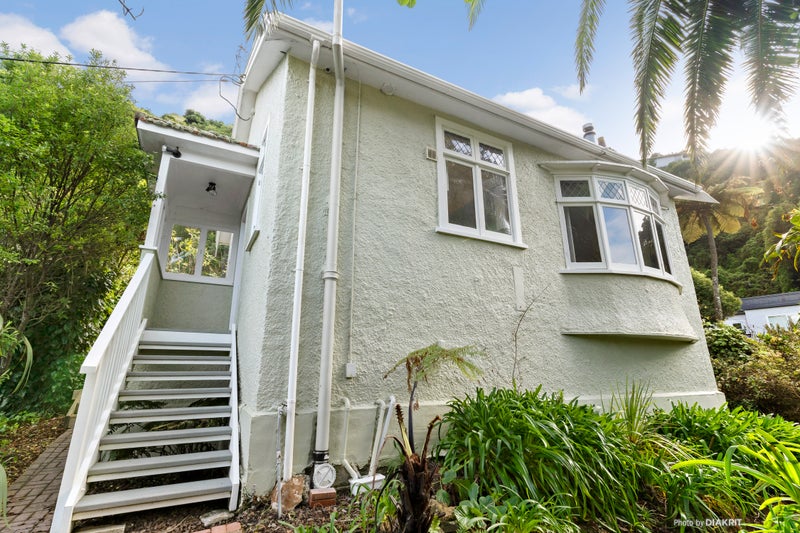 79 Ngaio Gorge Road, Ngaio, Wellington - Carousel 2