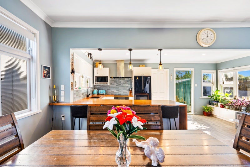 144 Nelson Crescent, Napier South, Napier - Carousel 1