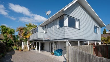 6C King Street, Victoria, Rotorua - Carousel 1