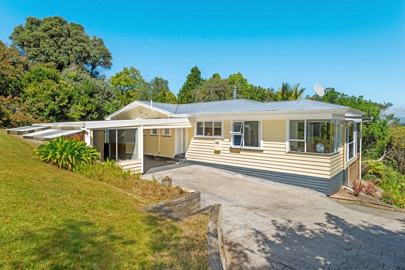 55 Winter Street, Mangapapa, Gisborne - Carousel 1