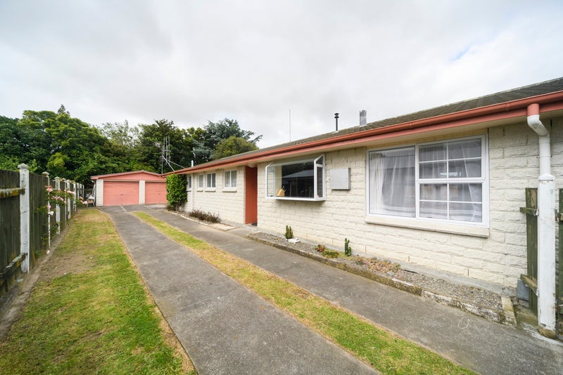 23 Humphries Place, Awapuni, Palmerston North - Carousel 20