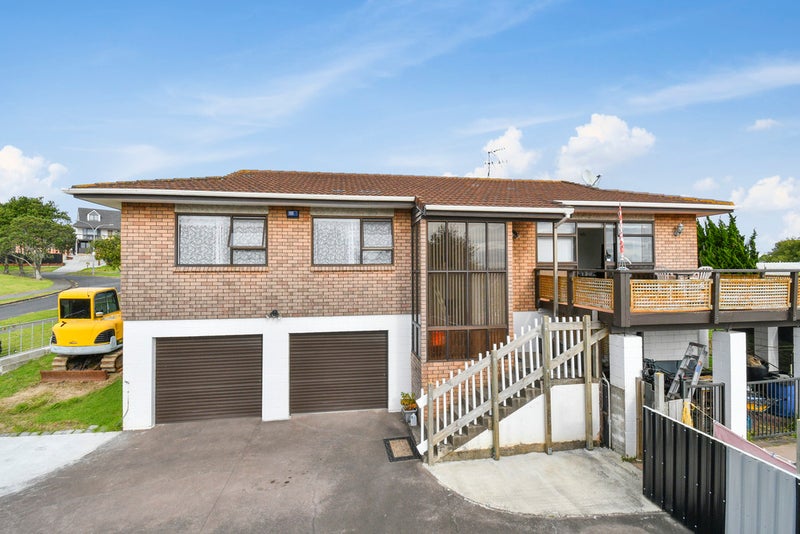 9 Rakaia Rise, Clover Park, Auckland - Carousel 1