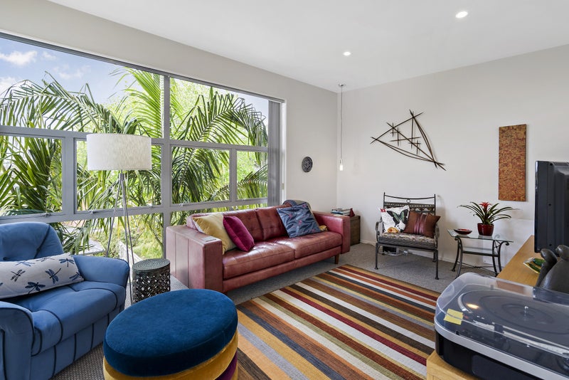 14A Holiday Road, Stanmore Bay, Whangaparaoa - Carousel 1