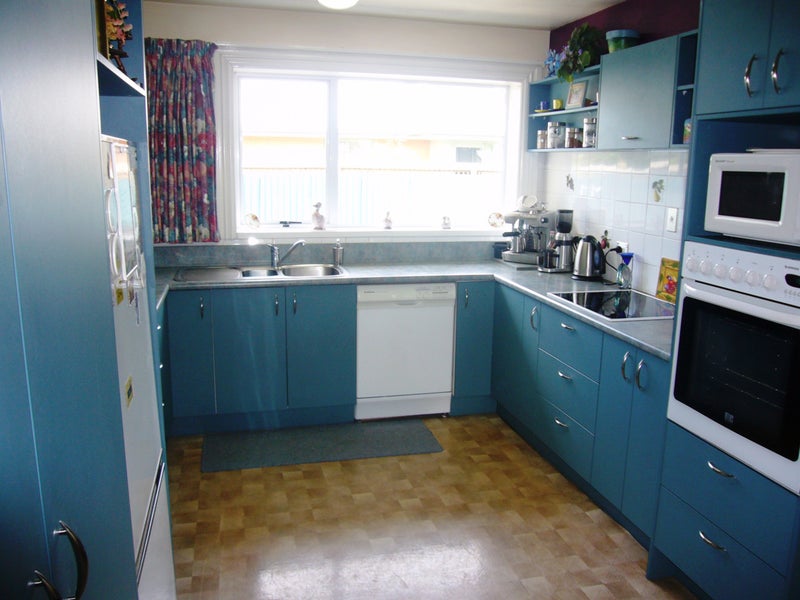 11 Lascelles Street, Saint Martins, Christchurch - Carousel 2