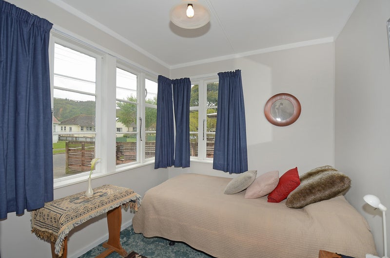 34 Petherick Street, Taita, Lower Hutt - Carousel 8