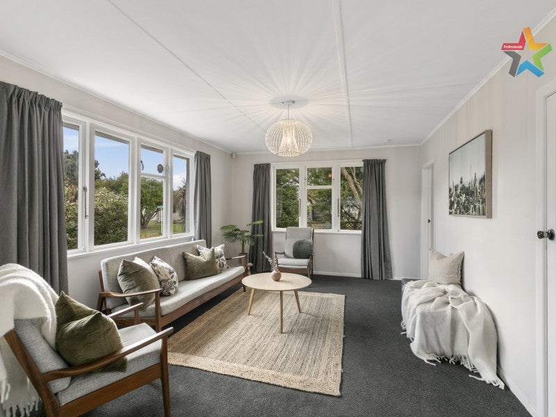 8 Meldrum Street, Naenae, Lower Hutt - Carousel 2