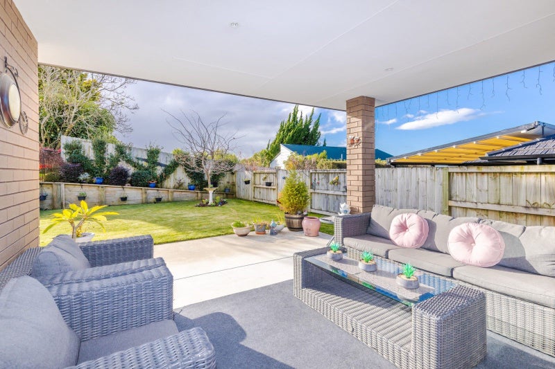 16 Carlingford Rise, Dinsdale, Hamilton - Carousel 2