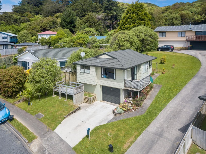 18B Rose Street, Ranui, Porirua - Carousel 1