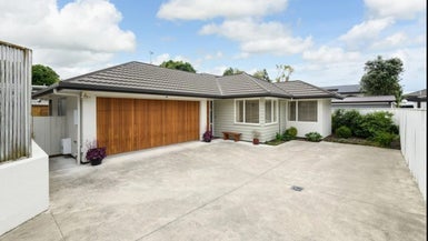 58A Karina Terrace, Roslyn, Palmerston North - Carousel 1