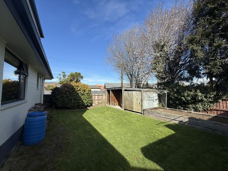 11 Lake Terrace Road, Burwood, Christchurch - Carousel 19