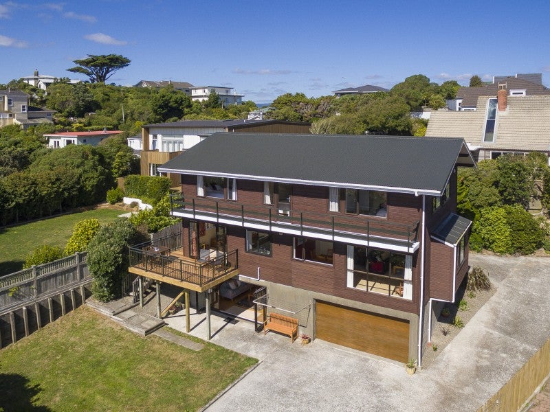 7 Te Kainga Way, Khandallah, Wellington - Carousel 1