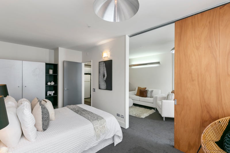 96/43 Mulgrave Street, Thorndon, Wellington - Carousel 1