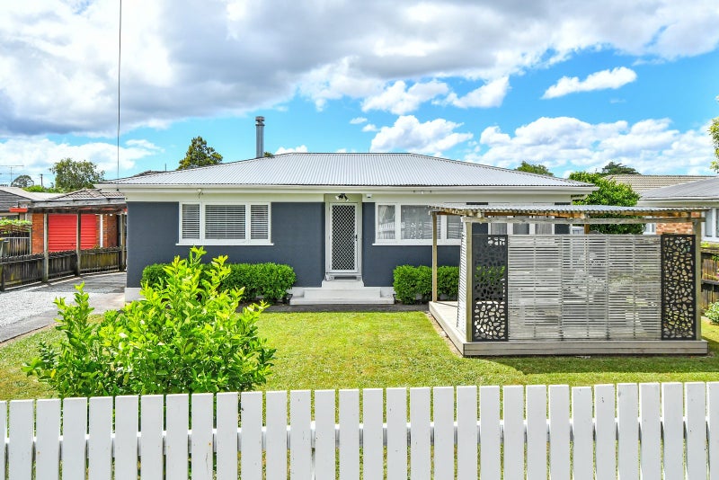 1/32 King Edward Avenue, Papakura, Auckland - Carousel 2