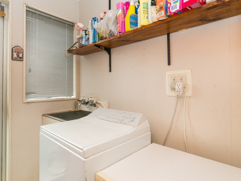 24A Plunket Avenue, Petone, Lower Hutt - Carousel 10