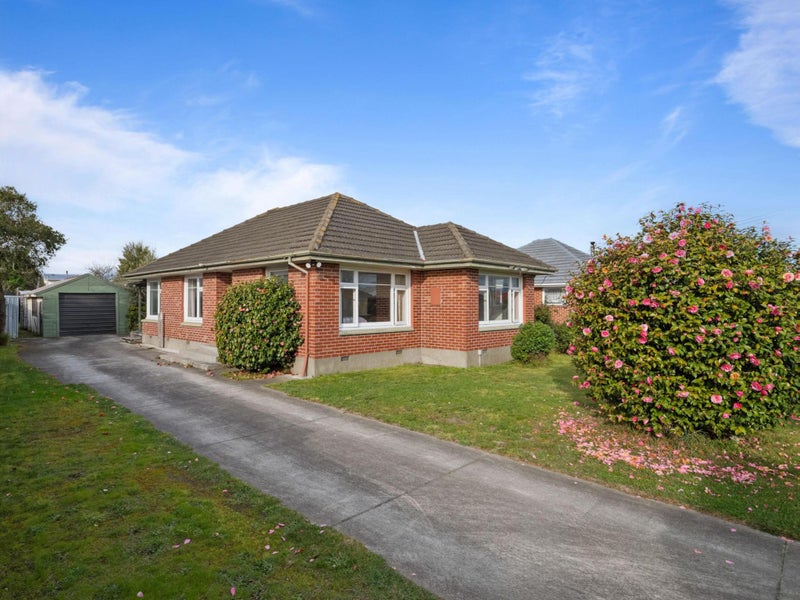 3 Bournemouth Crescent, Aranui, Christchurch - Carousel 1