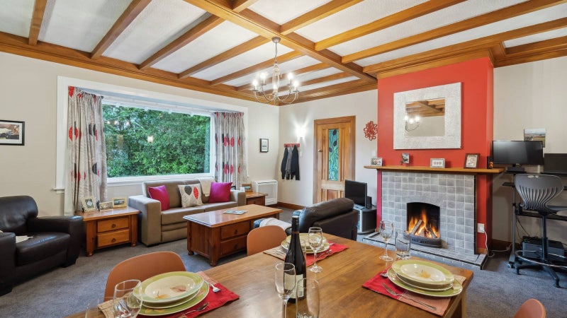 1/30 Ottawa Road, Ngaio, Wellington - Carousel 1